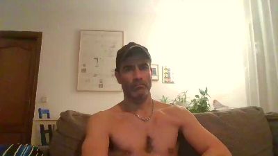 hotreds webcam model stream image