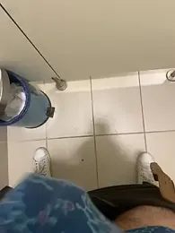 speddy34 webcam stripchat model stream image