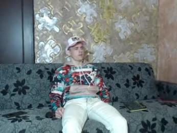 leoroman webcam chaturbate model stream image