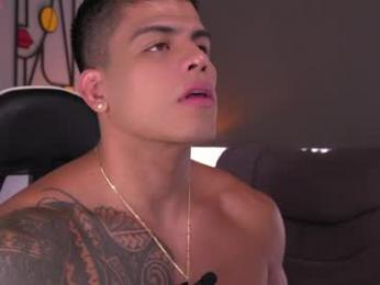 tyler_muscle webcam chaturbate model stream image