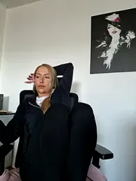 -Jeany- webcam model stream image