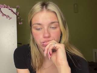 katerinepulkkinen webcam model stream image