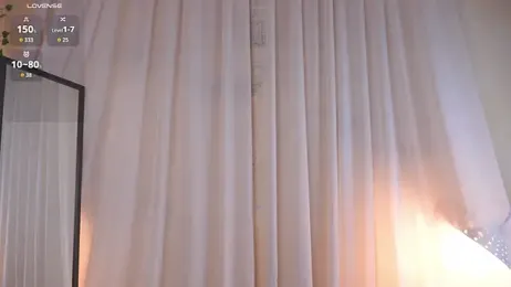 EvaDowe webcam model stream image