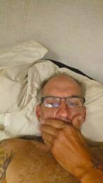 KCbadboy1 webcam model stream image