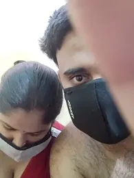 IND_COUPLE1 webcam model stream image