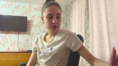 BrittnyBrowen webcam model stream image