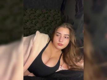 little-devil webcam model stream image