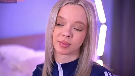 TastyTiffy webcam stripchat model stream image