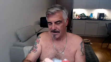 Budapest1958 webcam stripchat model stream image