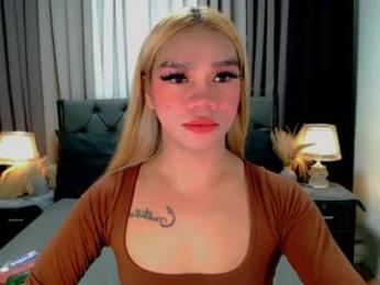 crytastal_lust1212 webcam model stream image