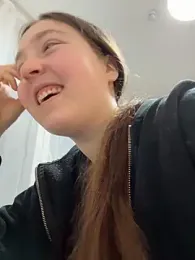 charmingggirl webcam model stream image