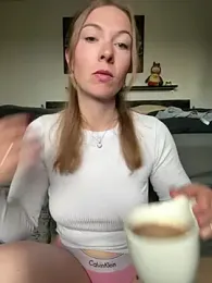 BunnyDiamond1 webcam model stream image