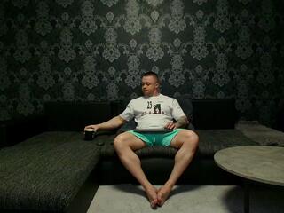 Lerroy Alpha webcam model stream image