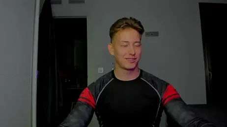 find0m_master webcam model stream image