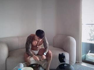 Belami Colton webcam flirt4free model stream image