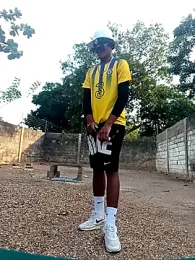 spittingpig1 webcam model stream image