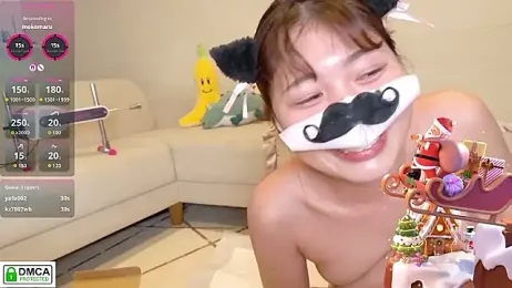 SUZU_ webcam stripchat model stream image