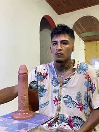 maxI_dick33 webcam model stream image