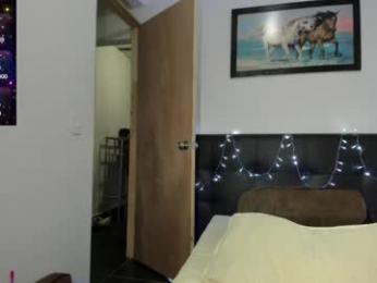 kloeandmarko webcam model stream image