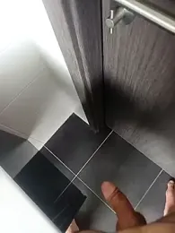 uneviesexy webcam model stream image