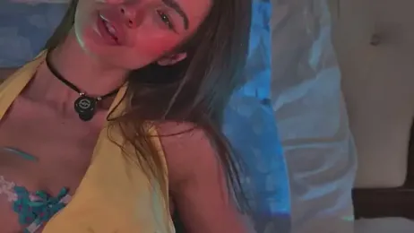 Amanda_River webcam model stream image