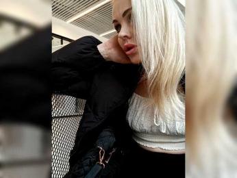 Mazalane webcam bongacams model stream image