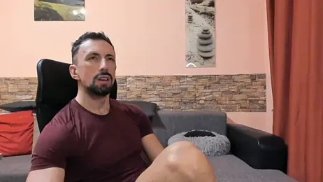 HotHunkTrainer webcam model stream image