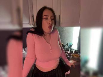 BustyLina webcam model stream image