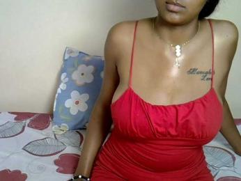 BunnyBlisss webcam model stream image