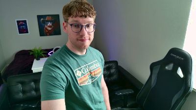 BlueEyedTallGuy webcam model stream image