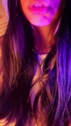 Aloneathome22 webcam model stream image