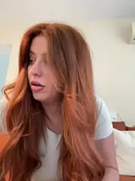 RoxxyDallas webcam model stream image