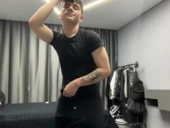 maxwoolf webcam model stream image