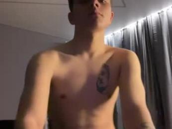 maxwoolf webcam model stream image