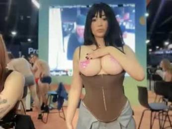 _natycutei19 webcam chaturbate model stream image