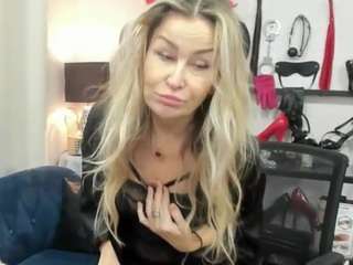 luxcrystal webcam model stream image