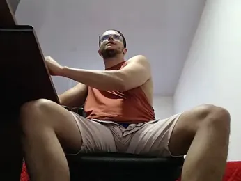 cloudsxxx webcam model stream image