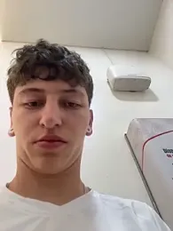 ARON_LUXX webcam model stream image