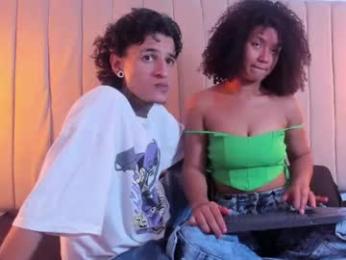 swet_hearts webcam model stream image