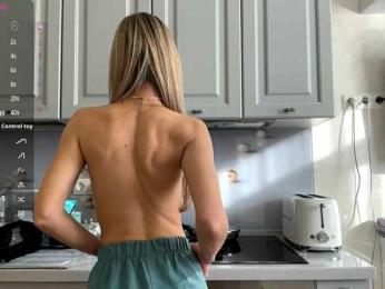 NicolleReisman webcam model stream image