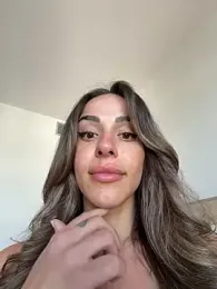 -Alisa webcam stripchat model stream image