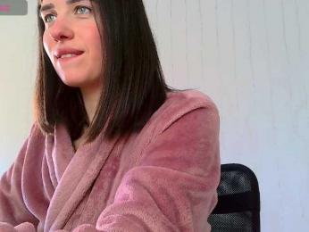 AlisskaKISka webcam bongacams model stream image