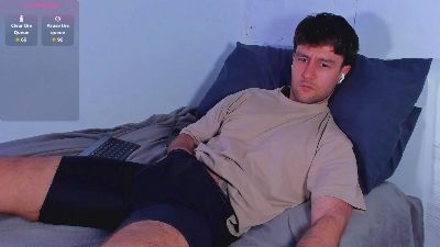 KevinGorgeous webcam cam4 model stream image