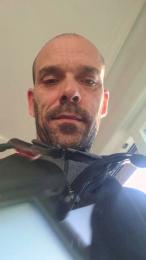 Hierrocrudo webcam cam4 model stream image