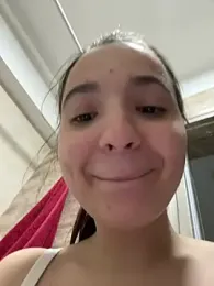 OutsiderMuse webcam model stream image