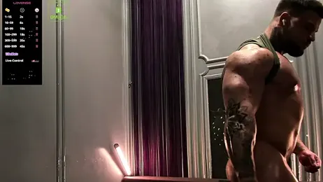 OliverSport webcam model stream image