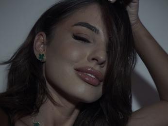 EsmeAinsley webcam model stream image