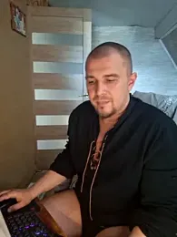 Foxyshaved webcam model stream image