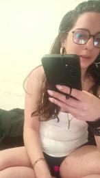 Lenaaahot webcam model stream image