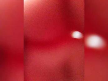 Alyssia webcam model stream image